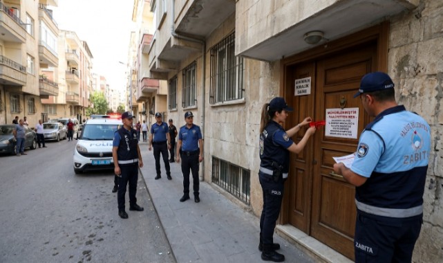 Şanlıurfa’da 63 eve denetim:7 dairenin kapısına mühür vuruldu