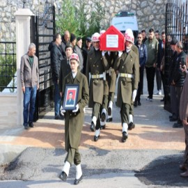 Kıbrıs gazisi son yolculuğuna uğurlandı