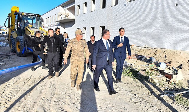 Vali Balcı Van'ın ilk Sosyal Hizmet Kampüsü'nü inceledi