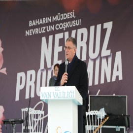 "Nevruz, toplumların sevgi ve kardeşlik içinde hayatı paylaşma iradesidir"