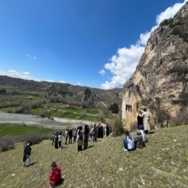 Gençler, Taşköprü’nün tarihi ve doğal güzelliklerini gezdi
