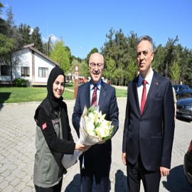 "İklim değişikliği; tüm doğal dengeyi doğrudan etkiliyor"
