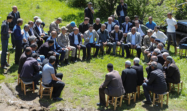 Kaymakam Güzel, vatandaşların sorunlarını tek tek dinledi;