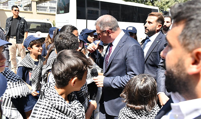 ''Bizi esas mutlu eden, evlatlarımız için çalışmak'';