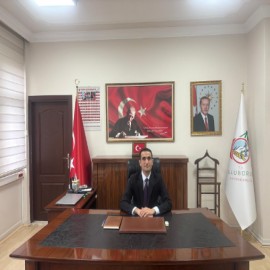 Uluborlu'ya atanan Kaymakam Açıkgöz, göreve başladı