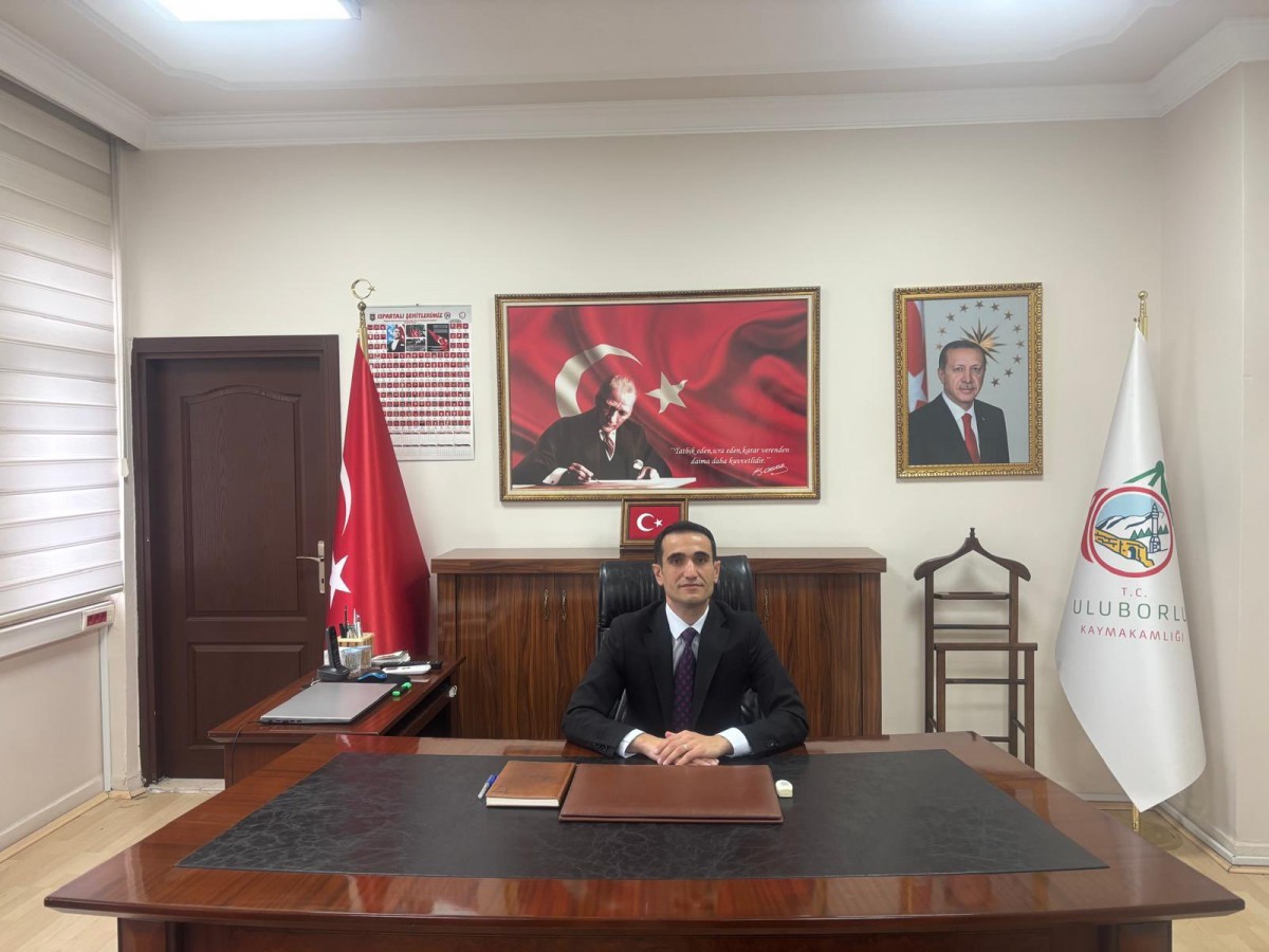 Uluborlu'ya atanan Kaymakam Açıkgöz, göreve başladı;