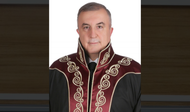Ahmet Saraç, yaş haddinden emekliye ayrıldı