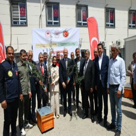 “Toprakla büyüyen emek, desteklerle güçlü yarınlara dönüşüyor”