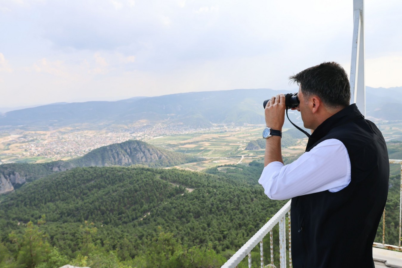 Vali Aygöl, "Havalar çok sıcak" dedi ve uyardı;