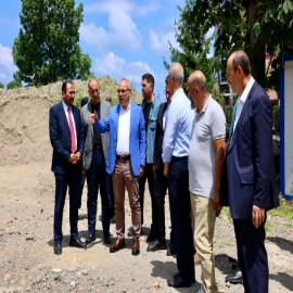 Vali Koç Tirebolu’da yapımı süren 16 derslikli okul inşaatını inceledi