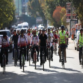 Pedallar Cumhuriyet için döndü