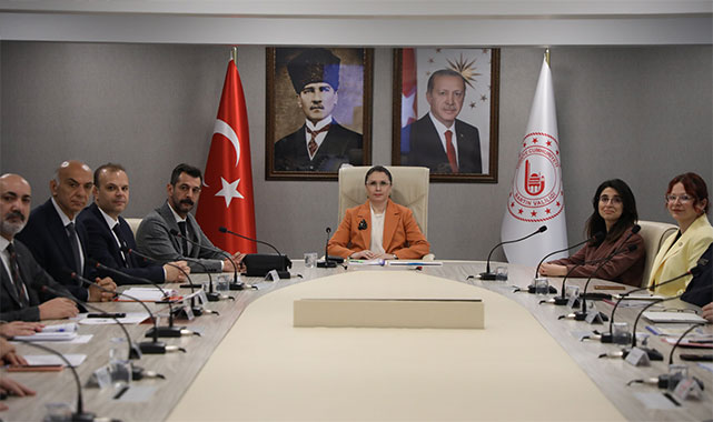 ''Kadına yönelik şiddetle mücadele, tüm toplumun ortak sorumluluğu'';