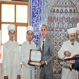 “Mevla’m, Kur’an-ı Kerim’i anlayarak okumayı nasip eylesin”