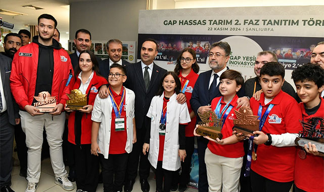 GAP Hassas Tarım 2. Faz Tanıtım Töreni'ne yoğun katılım: Bakan Yumaklı ve Bakan Kacır Şanlıurfa'da;