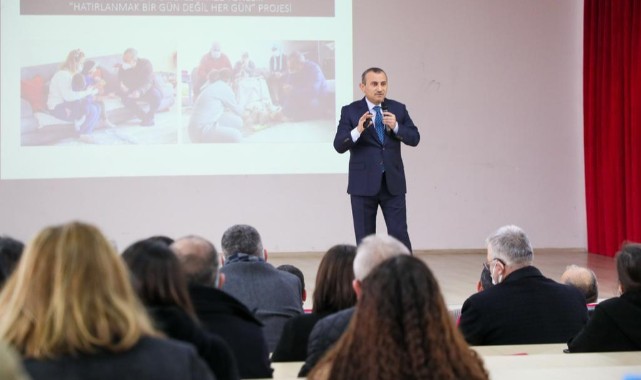 Vali'den öğrencilere tavsiye: Hedefinizi belirleyin ve asla bırakmayın