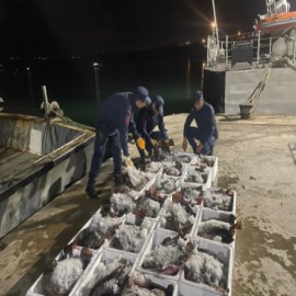 Kaçak avlanan balıklar kurumlara dağıtıldı