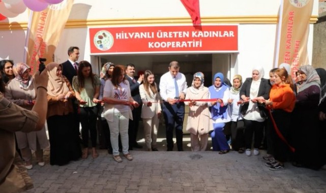 Hilvanlı Üreten Kadınlar Kooperatifi’ni Vali Ayhan açtı