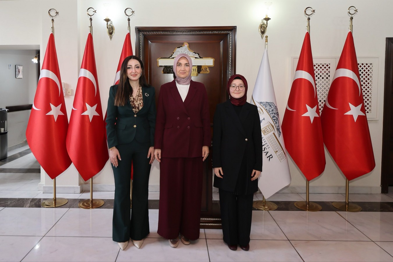 Bartın ve Karabük'e atanan kaymakamlar, Vali Yiğitbaşı ile vedalaştı;