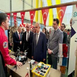 “Bir ilçenin geleceği, çocuklarının hayallerine yapılan yatırımla şekillenir”