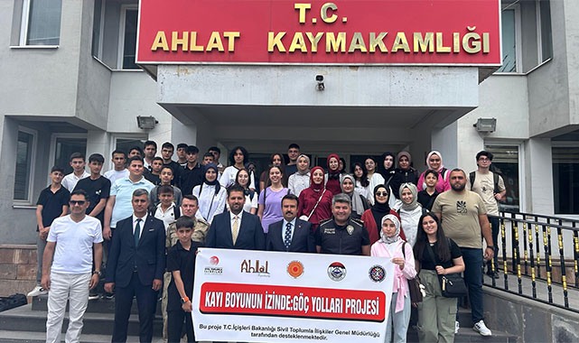 Alhat'tan yola çıkan 41 öğrenci, Söğüt'te tarihin izlerini sürecek;