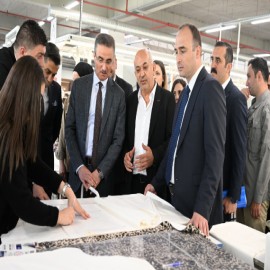 "İstihdam sağlayan sanayicimizin yanındayız"