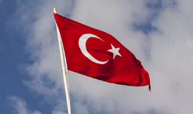Burdur Valiliği'nden Türk bayrağına tüfekle zarar verilmesine ilişkin inceleme