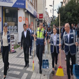 "Esenyurt’un her köşesinde temizlik sorununu kökten çözeceğiz"