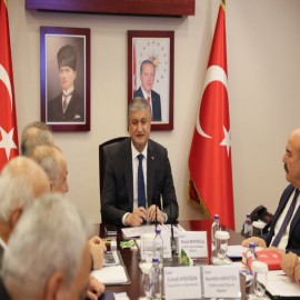 Adana Valiliği’nden "Vatandaş Odaklı" hizmet seferberliği: Memnuniyet projesi masada