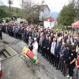 Vali Hacıbektaşoğlu hayatını kaybeden madencinin cenaze törenine katıldı