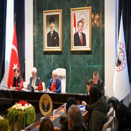 "Kapımız da gönlümüz de sizlere sonuna kadar açık"