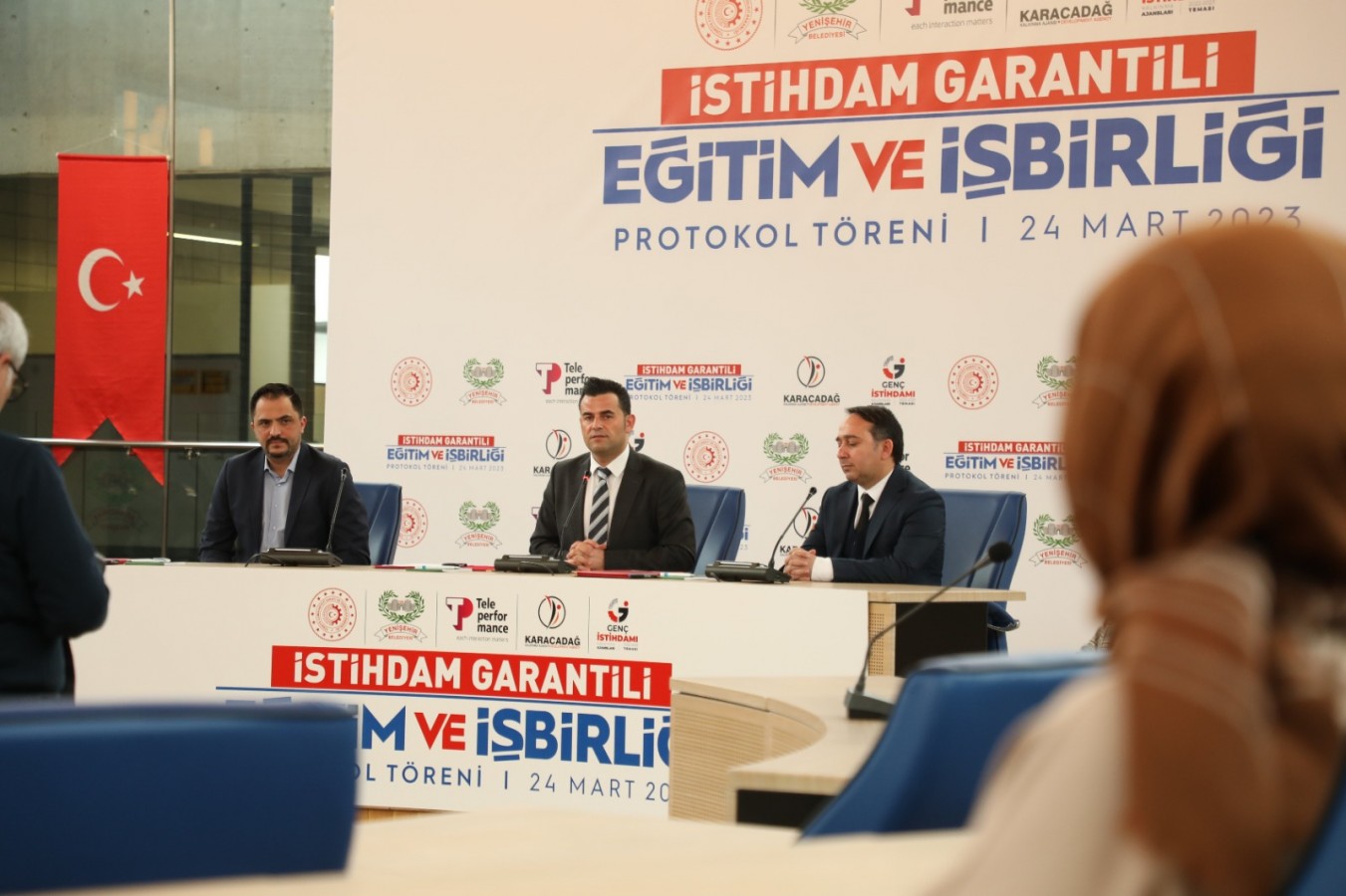 İstihdam garantili eğitim;