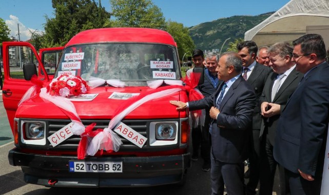 Çiçek Abbas’lı mesleki eğitim fuarına yoğun ilgi