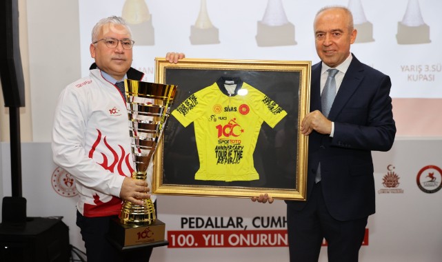 Pedallar Cumhuriyetin 100. yılı onuruna dönecek