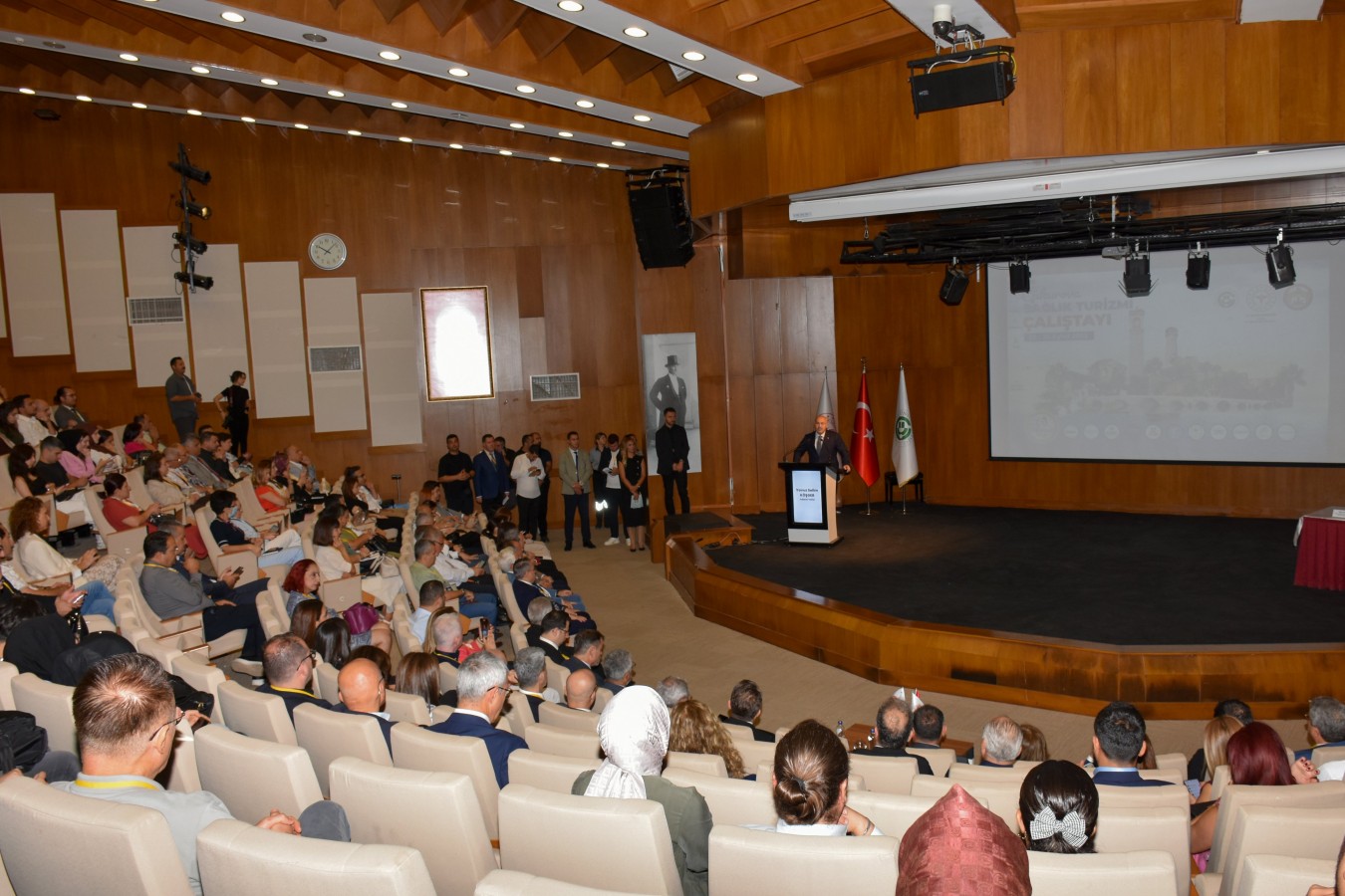 "Sağlık turizmi; tedavi amaçlı seyahatlerden ibaret değil";