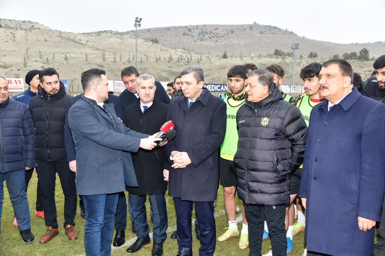 "Takımımızı asla yalnız bırakmayacağız";