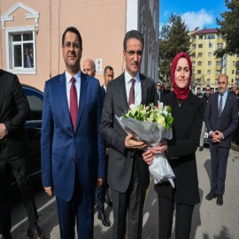 Erzurum Valisi olarak atanan Baruş, göreve başladı