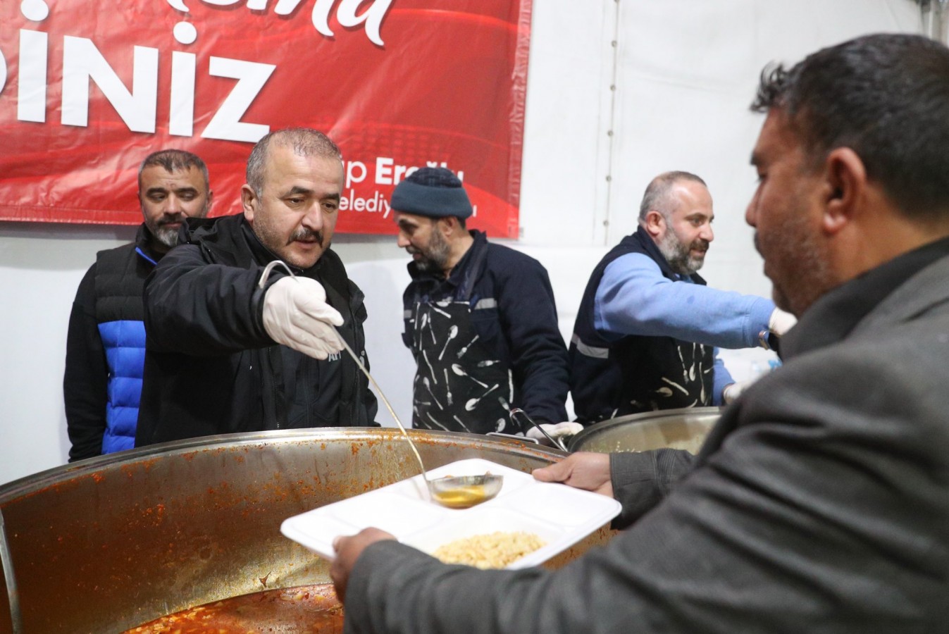 “Gönül soframızda bir ve beraberiz”