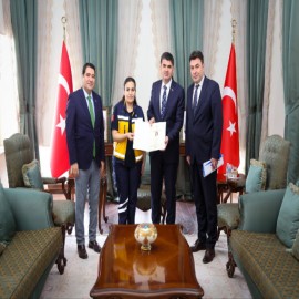 Sağlık personeli, telefonda hayat kurtardı