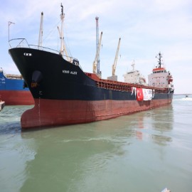 8. İyilik Gemisi Lübnan'a uğurlandı