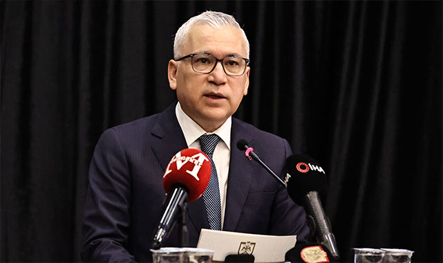 Sivas'ta E-İhracat Zirvesi başladı: ''Şehrimizin üreticisi, sanayicisi ve girişimcisi için yeni imkânların kapısını aralayacak'';