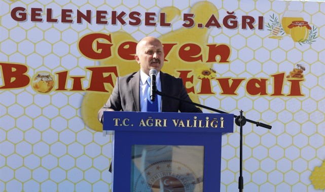 Bal tadında festival başladı