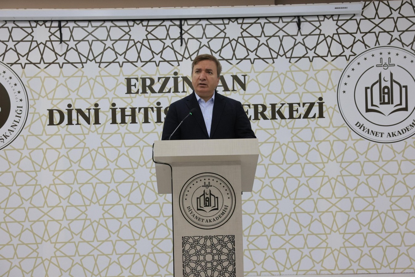 "Sizlere bir makam değil; bir şeref emanet ediliyor";