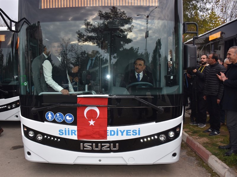 Siirt Belediyesi araç filosuna 11 otobüs daha kattı