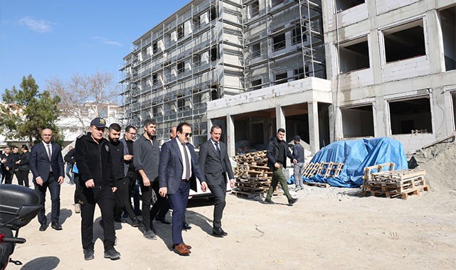 Tarsus’a 64 derslikli iki yeni okul geliyor