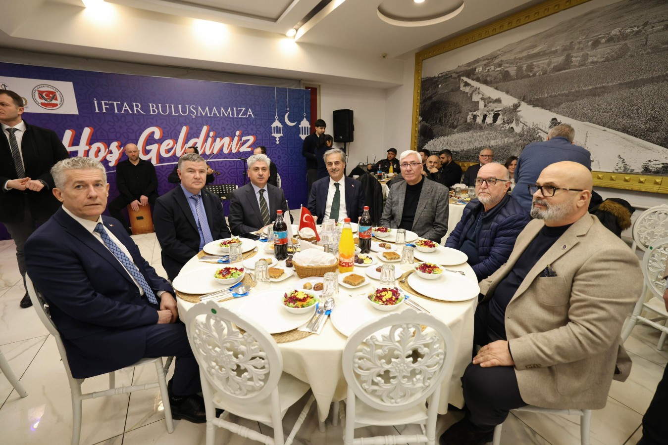 Vali Doğan Sakarya basın camiası ile iftarda biraraya geldi