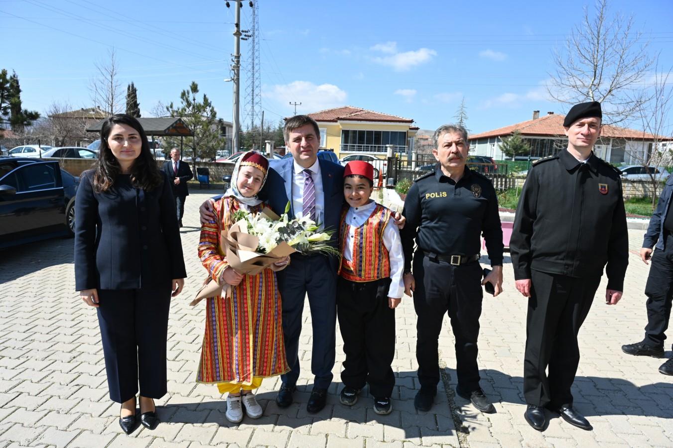 "İlçemizin gelişimi için sahadayız"