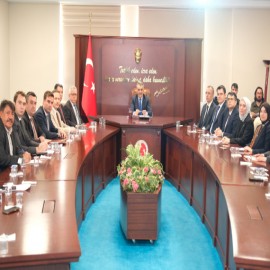 Yozgat’ta sahipsiz hayvanlar için yol haritası belirlendi