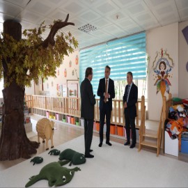 Karabük Valisi Çağatay Zübeyde Hanım Halk Kütüphanesini ziyaret etti
