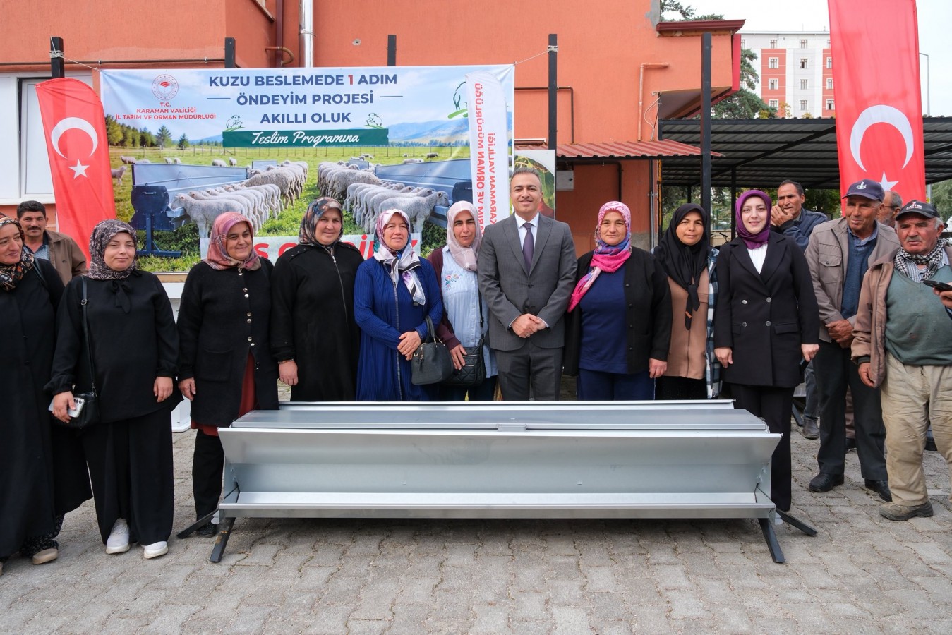 Vali Çiçek, üreticilerin yaşadığı sorunları gündeme taşıdı