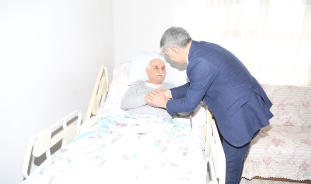 Aziz Rüzgar Dede’ye sağlık afiyet diledi